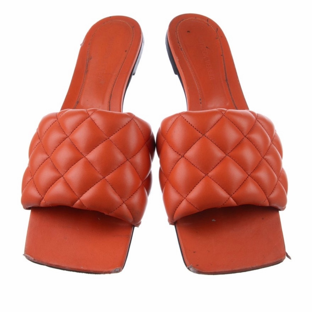 Bottega Veneta Leather Quilted Slide Sandals - Orange